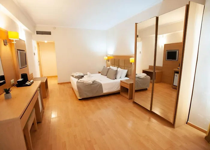 Hotel Rhodos Horizon Marina - Adults Only 4*